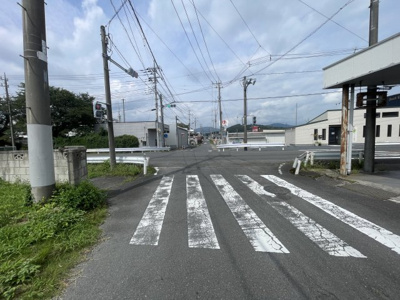 【前面道路含む現地写真】 | 桜川市岩瀬125坪売地