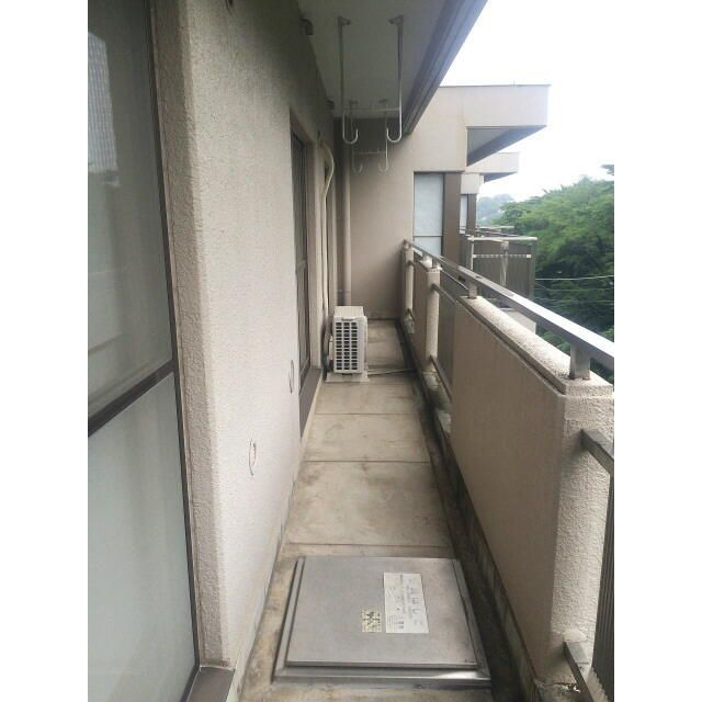 町田市南大谷３丁目の賃貸マンションのバルコニー