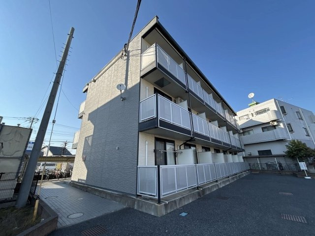 レオパレスリバーヴィレッジＭの外観