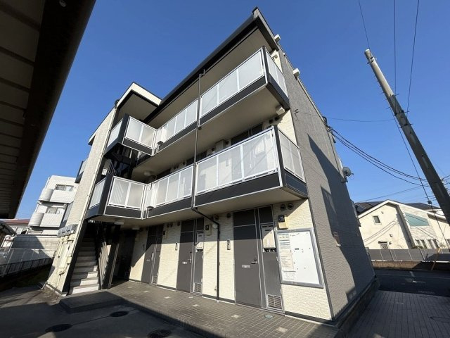 レオパレスリバーヴィレッジＭの外観