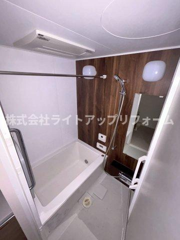 プレサンスKOBEグレンツの浴室