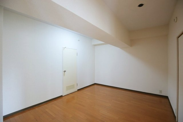 ニューライフ西早稲田の洋室|広々とした洋室です
