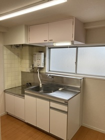 新星ビルのキッチン|使いやすいキッチンです