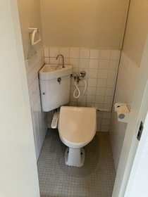 新星ビルのトイレ|ゆったりとした空間のトイレです