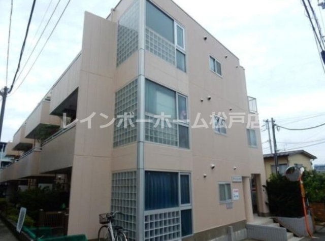 特典：仲介手数料が無料です!!の外観