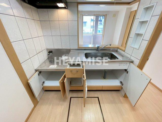 サウスレディのキッチン|※同間取りの別のお部屋の画像です※