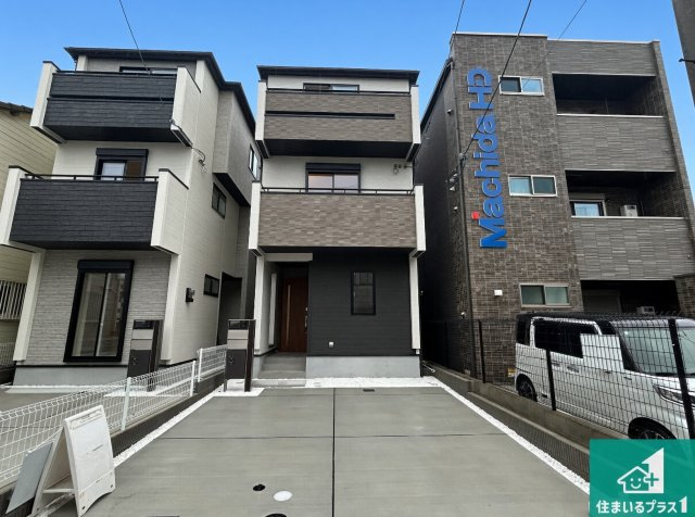 尼崎市神田中通　新築一戸建ての外観|お客様に長く安心して住んでいだだける事にこだわった家づくり！住んでからのアフターサービスにもしっかりと取り組んでいます！