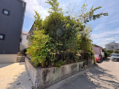 【外観】 | 唐国町４丁目　売土地 | 現況の古家を解体して、更地渡し！解体費がかからなくていいですね♪