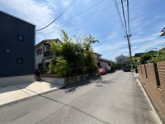 【前面道路含む現地写真】 | ご家族に合ったプランをご提案いたします！資料請求だけでもお気軽にお問い合わせくださいね♪