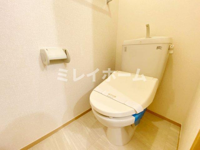 サンハウス中央のトイレ