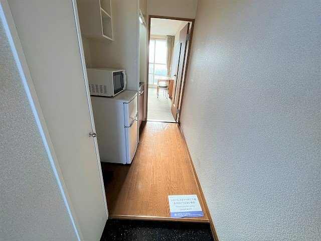 レオパレスプロスペラーＫＯＫＡＤＯの玄関