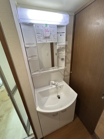 エトワールKの洗面所