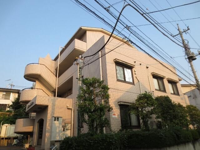 町田市木曽東１丁目の賃貸マンションの外観