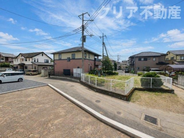 【庭】 | 平屋ラスト2棟　前橋市青柳町新築☆南道路角地☆ | 駐車場とは別にお庭付き！プールや洗濯物を干すスペースとして活用できます！