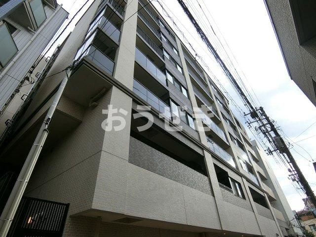 ヴェレーナ横浜反町駅前のバルコニー