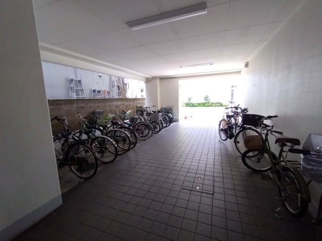 小泉ビル
