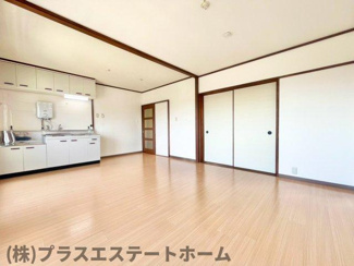 【居間・リビング】 | 落合農住団地E棟