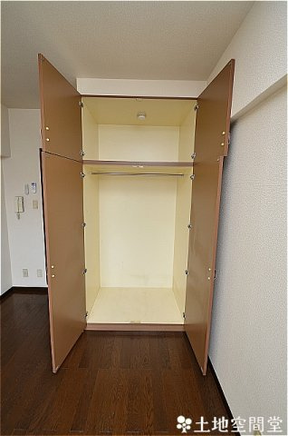 日神パレステージ九工大の収納