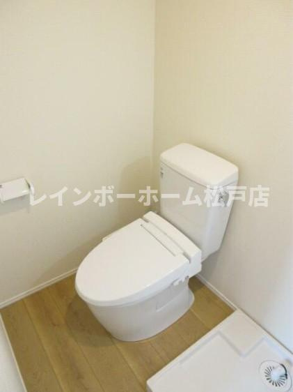 ボン・ドミール新鎌ヶ谷のトイレ|コンパクトで使いやすいトイレです