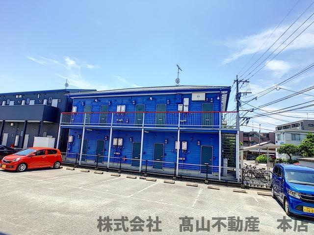 宗像市赤間３丁目のアパートの駐車場
