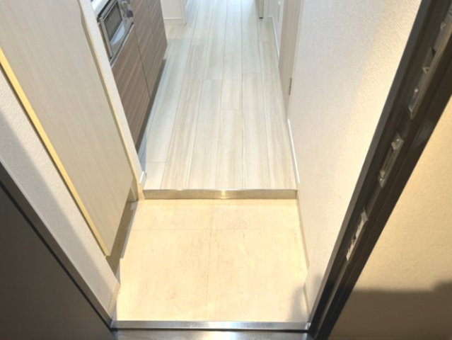 クレヴィスタ池袋本町の玄関