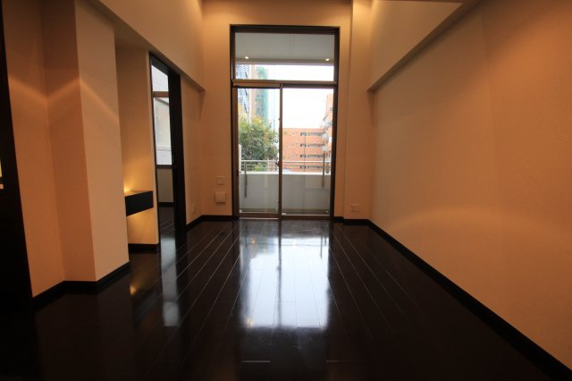 同間取りの別部屋写真参照