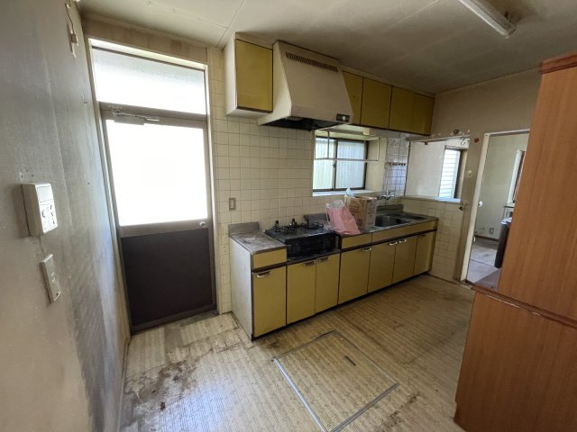 瑞穂町4丁目戸建のキッチン