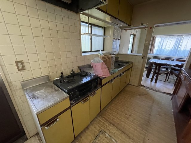 瑞穂町4丁目戸建のキッチン