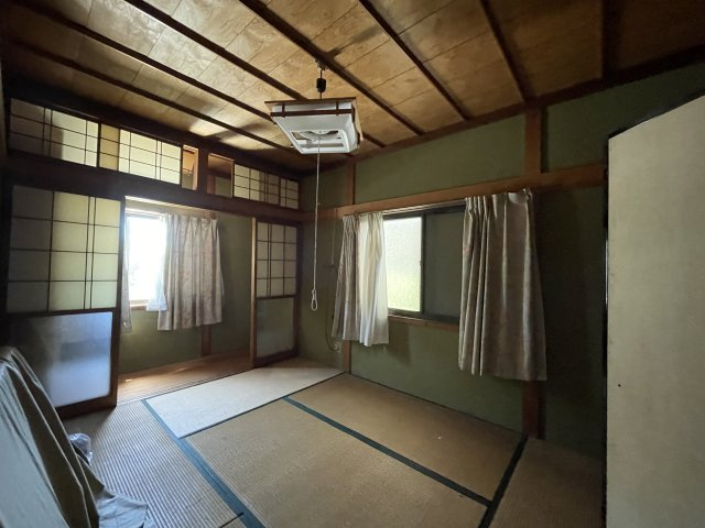瑞穂町4丁目戸建の和室