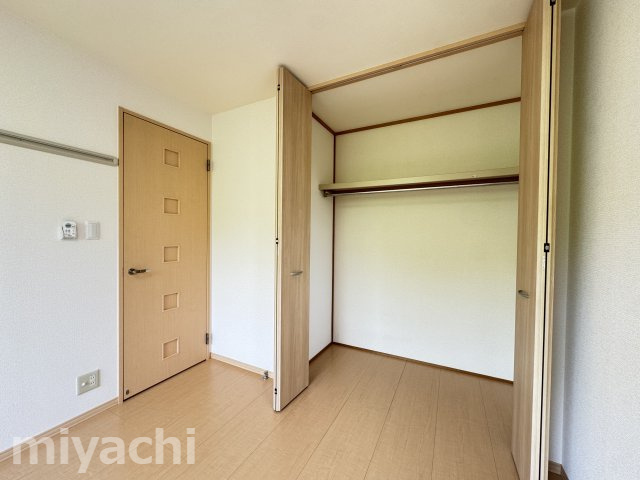 コスモスクエア　Bの収納