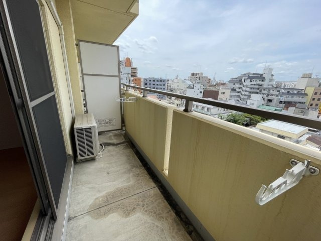 フローライト上新庄駅前