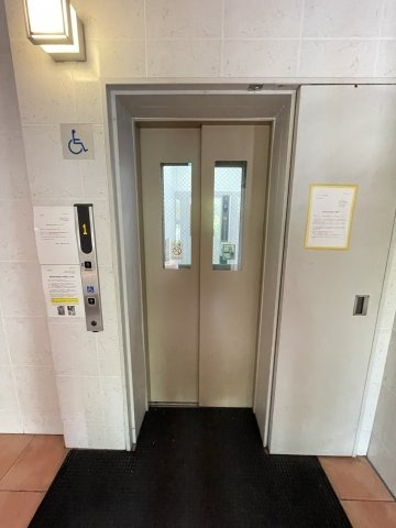 フローライト上新庄駅前