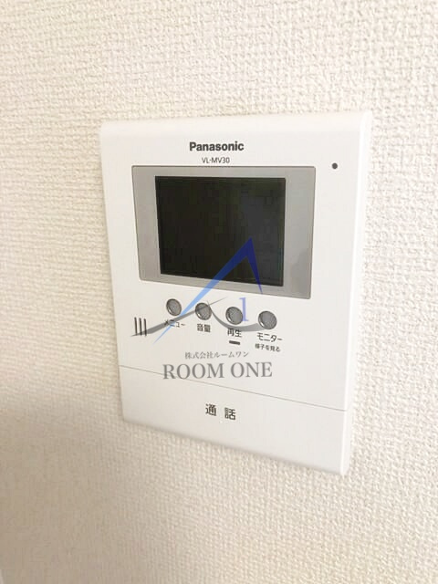 ルミネ日本橋のセキュリティ|モニター付きインターホンです。