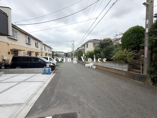 【前面道路含む現地写真】 | 【仲介手数料０円】相模原市中央区陽光台1丁目　新築一戸建て | 相模原市中央区陽光台1丁目　新築一戸建て
