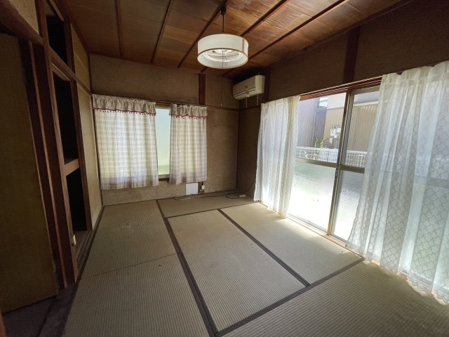 多賀1丁目戸建の和室
