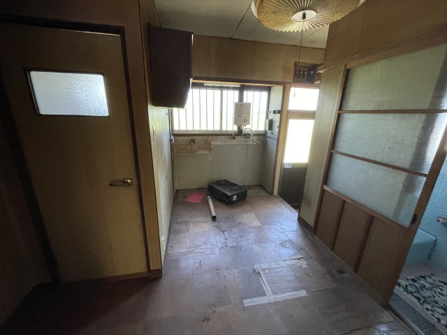多賀1丁目戸建の居間・リビング