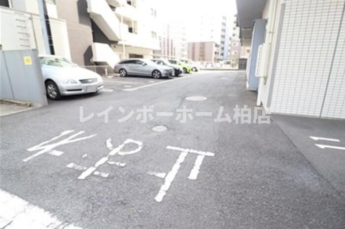 仲介手数料（賃料の1.10ヵ月）の50％OFF対象物件！の駐車場|駐車場です
※現在空き無し