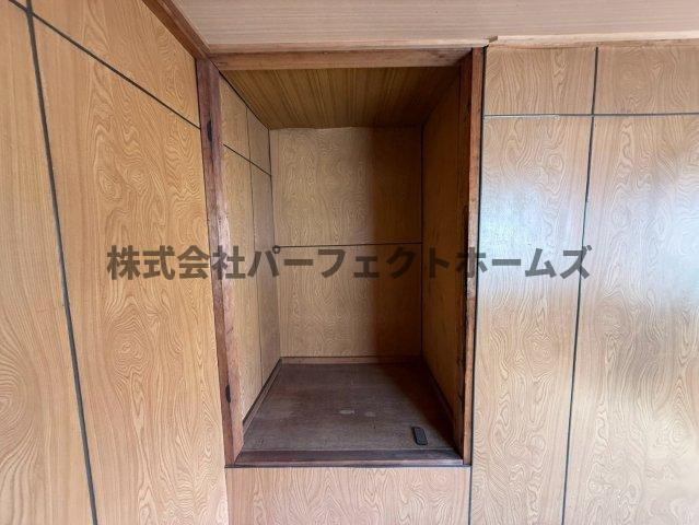 長栄寺戸建　賃貸の収納|収納のためのスペースです