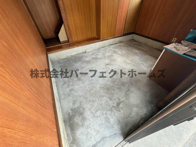 長栄寺戸建　賃貸の玄関|落ち着いた玄関です