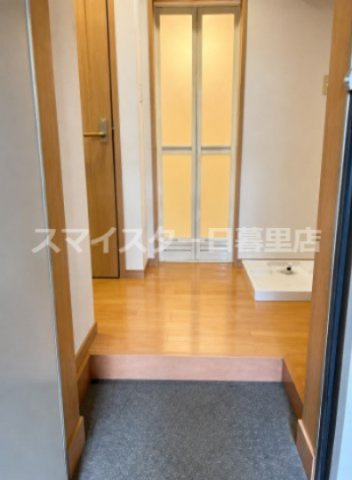 クレフラスト一之江の玄関