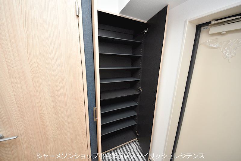 ALISS歯科大前の収納