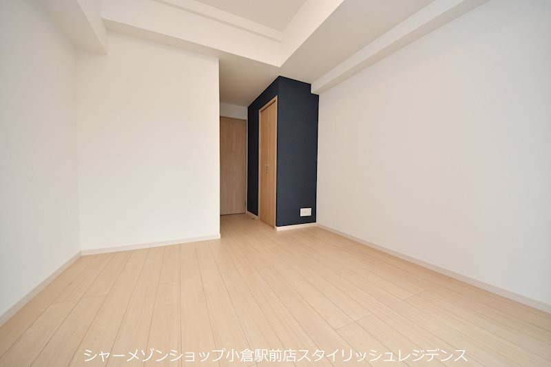 ALISS歯科大前の洋室