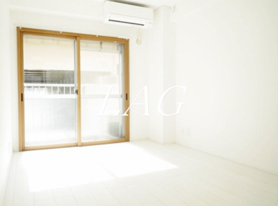 【居間・リビング】 | 相模大野ロイヤルマンション | 洋室のお部屋です。