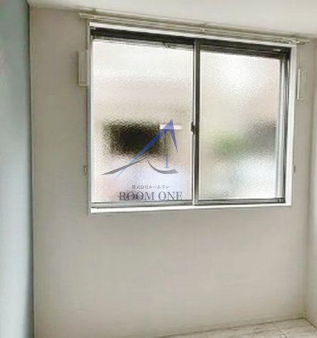 フルールの居間・リビング|洋室のお部屋です。