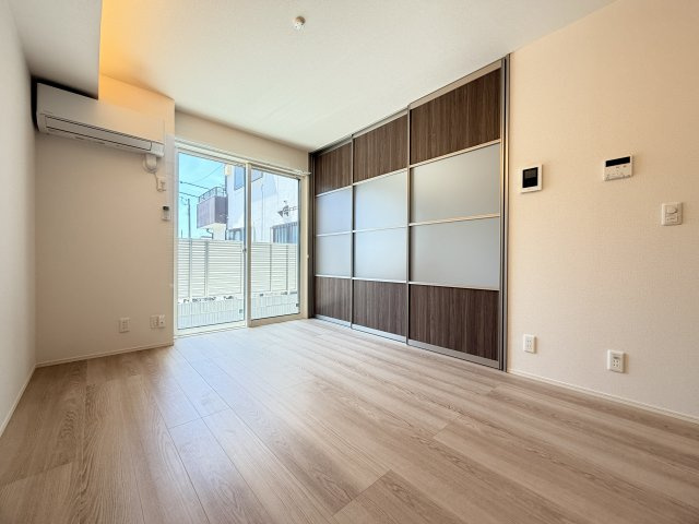 D-ROOM江井島の居間・リビング