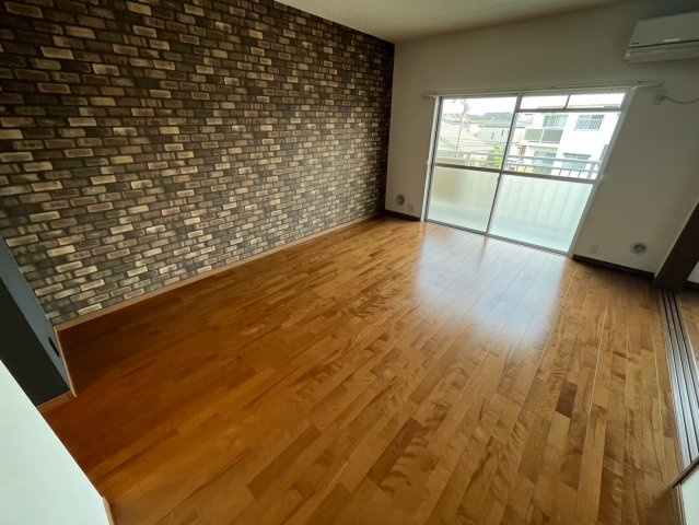 テレパレス柏てるて　南街区　３号棟の居間・リビング