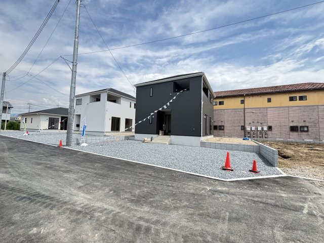 【外観】 | LDK18帖☆前橋市青柳町新築☆洋室すべて南向き