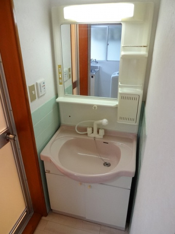 ハイコーポイシマの洗面所