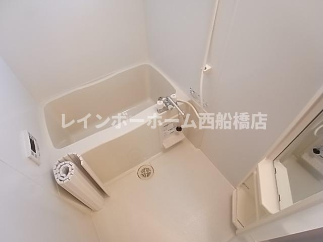 クロシェット津田沼の浴室