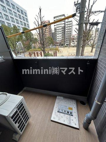 大阪市西区九条南１丁目の賃貸マンションのバルコニー